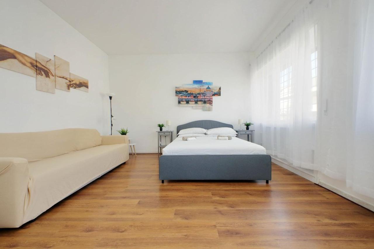 Zucchi Rooms Рим Екстериор снимка