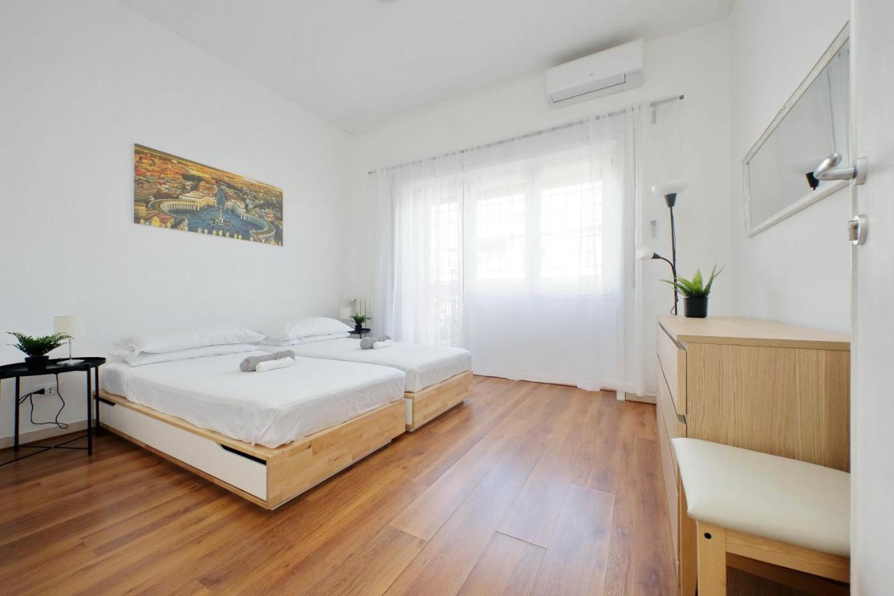 Zucchi Rooms Рим Екстериор снимка